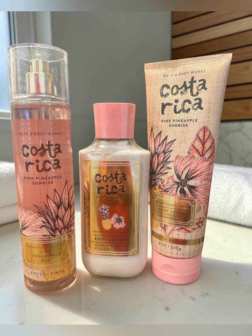 NWT Bath & Body Works Costa Rica Pink Pineapple Sunrise Body Care Set